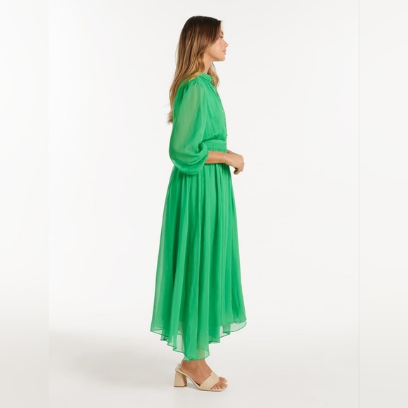 Forever New Maxi Button Up - Picture 3 of 4